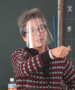 小学校教諭 小野道芳さん(15回生)